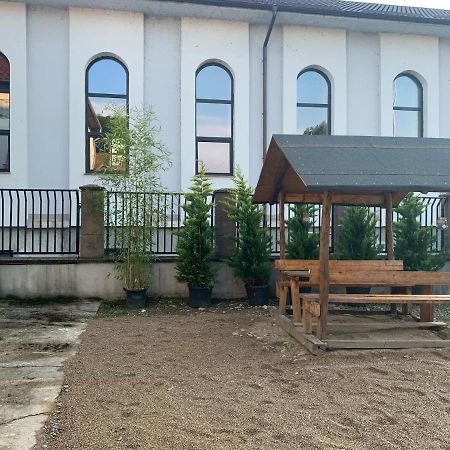 Master Adventure Guest House Vadu Crisului Εξωτερικό φωτογραφία